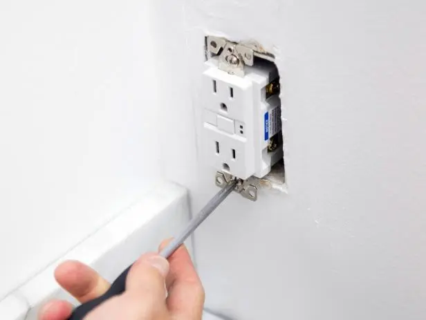 Code Violation - Lack of Ground Fault Interrupters (GFCIs)